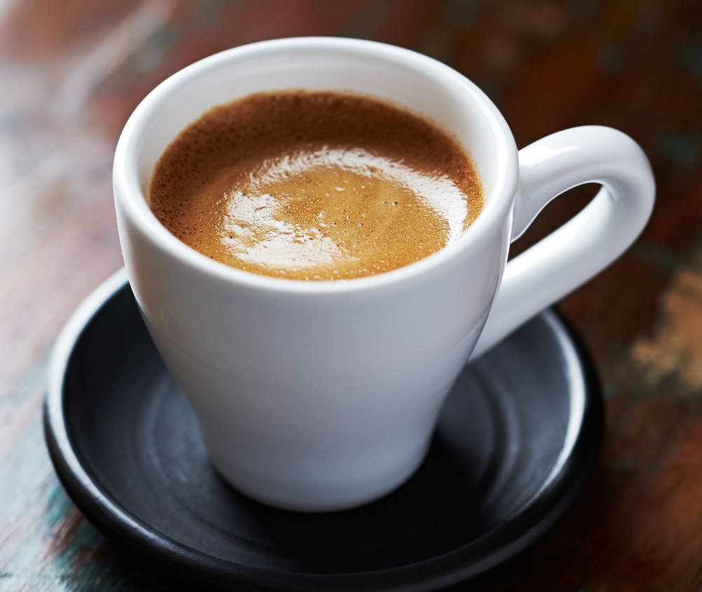 Espresso curto da Brisa Café recém tirado
